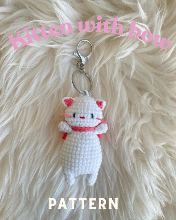 Kitten with bow crochet pattern