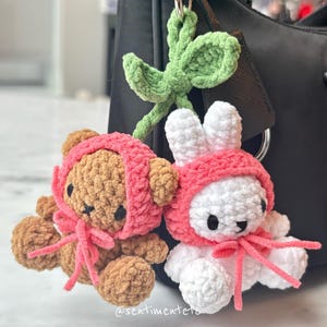 Ensemble de porte-clés lapin et ours au crochet, breloques de sac animaux faits main mignons, cadeaux kawaii pour elle, cadeau pastel pour couple, accessoires de sac à main
