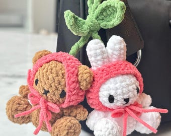 Crochet Bunny and Bear Keychain Set, Cute Handmade Animal Bag Charms, Kawaii Gifts for Her, Pastel Couple Gift, Handbag Accessories