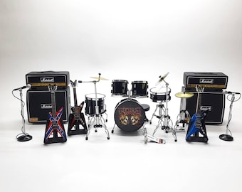 Conjunto de instrumentos musicales en miniatura hechos a mano a escala 1:12.