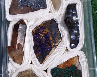 Moroccan Mineral Specimen Collection – Raw Stibine, Azurite, Malachite, Amethyst, Rose de Sable (1.5kg)