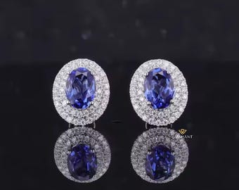 Pendientes de zafiro ovalado con doble halo de diamantes de talla redonda, cierre de rosca y cierre a presión. Pendientes de diamantes azules ovalados creados en laboratorio para mujer.