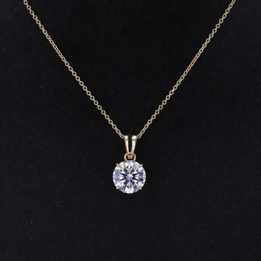 Round Cut Diamond Pendant With Chain Necklace, 18k Yellow Gold