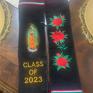 Stolas para graduación artesanales