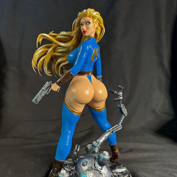 Dystopia | Exclusive3dPrints | Serix's Bag of Holding LLC | Painted |