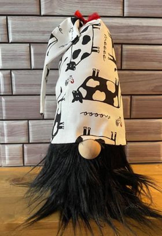 Farmhouse Cow Gnome Farmhouse Cow Gnome