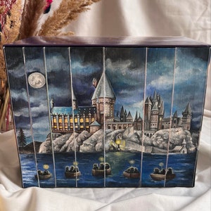 Hand painted HP slipcase all books foreedge painting