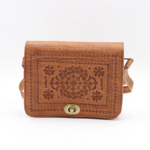 Moroccan Leather Bag, Moroccan Leather Crossbody Bag, Bohemian Style Bag, Genuine Leather Handbag, Brown Boho Bag, Handmade Leather Purse