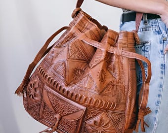 Moroccan Drawstring Bag, Leather Bucket Bag, Engraved Starburst Purse, Handmade Leather Crossbody, Boho Shoulder Bags for Women