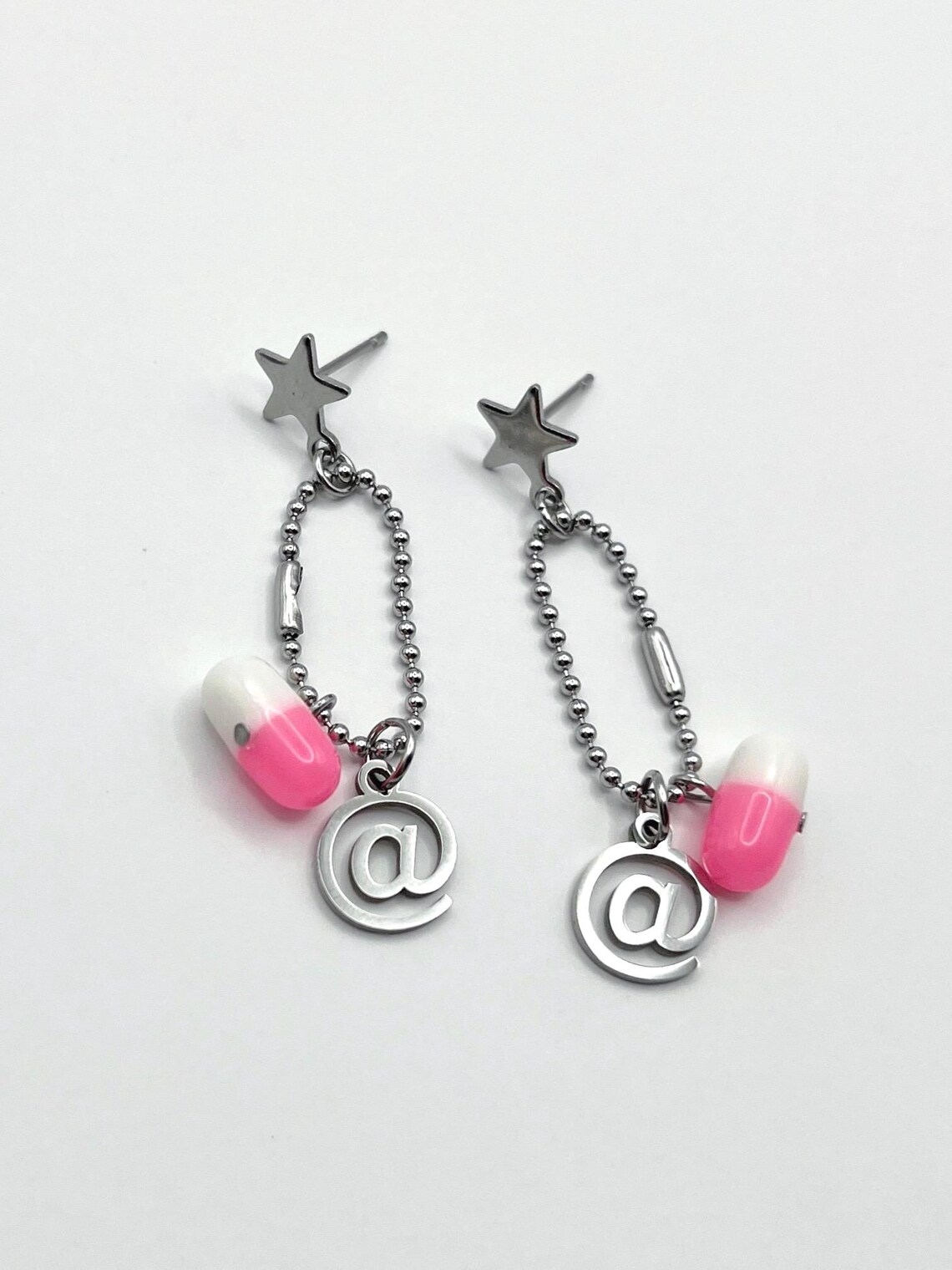 Cybercore Y2k Star Earrings With Neon Pink Pill Charms, Cute Mcbling ...