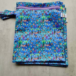 Bluey Waterproof Wet Bag: Bathing Suit, Diaper, or Clothes