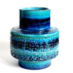 Bitossi cylindrical vase in Rimini blue glaze from the 60s, mid century Italian pottery, blue Bitossi vase, mcm Italian ceramics image 6