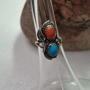 Vintage Navajo Turquoise and Coral Sterling Silver Ring 5.5