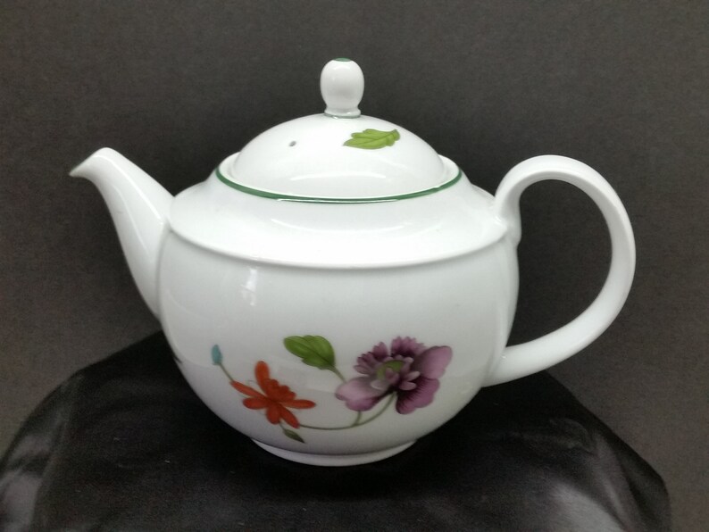 Vintage Teapot Royal Worcester Made in England,porcelain Teapot