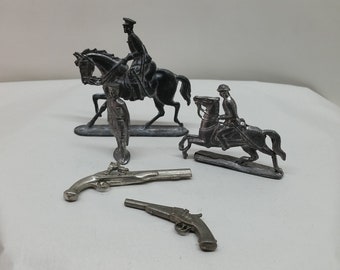 Antique Lead Soldiers & Accessories Toys, Lead Soldiers, Lead Military, 5 Old Lead Figures