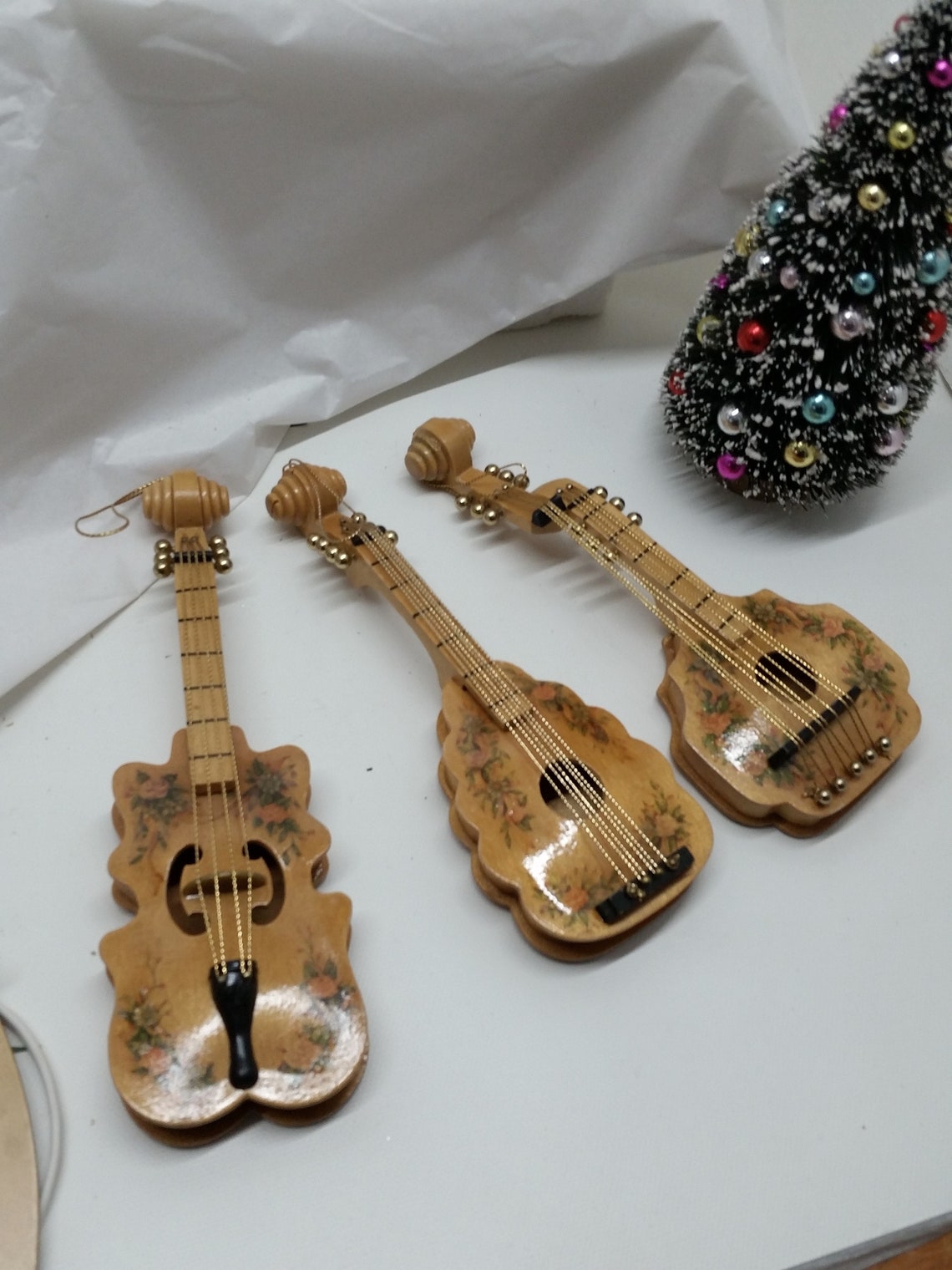 Vintage Ornaments Renaissance String Instruments Ornaments Handcrafted ...
