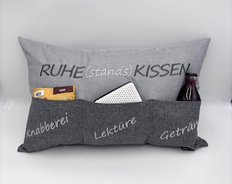 Kissen mit Taschen zum Befüllen - Ruhestandskissen mit Stickerei - robustes Outdoorkissen - Geschenk zum Ruhestand und Renteneintritt