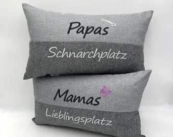 Kissen für Mama und Papa Geschenk Lieblingsplatz Schnarchplatz personalisiert hochwertige Stickerei  outdoor wasserabweisend Made in Germany