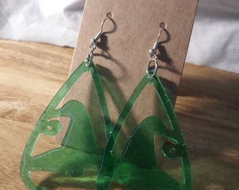 Pendientes Green Witch Hat Drop. Hecho a mano, Joyería, Accesorios, Resina, Colgantes, Otoño, Otoño, Halloween, Espeluznante, Aterrador