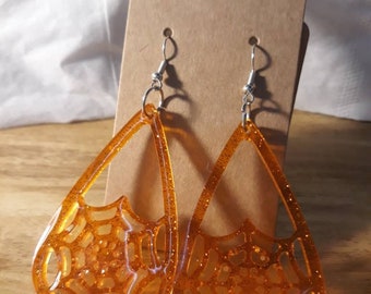 Pendientes Orange Spider Web Drop, Hechos a mano, Joyas, Accesorios, Resina, Colgantes, Otoño, Otoño, Halloween, Espeluznante, Aterrador