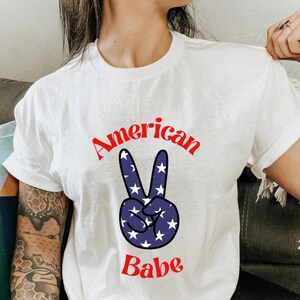 T-shirt signe de la paix American Babe