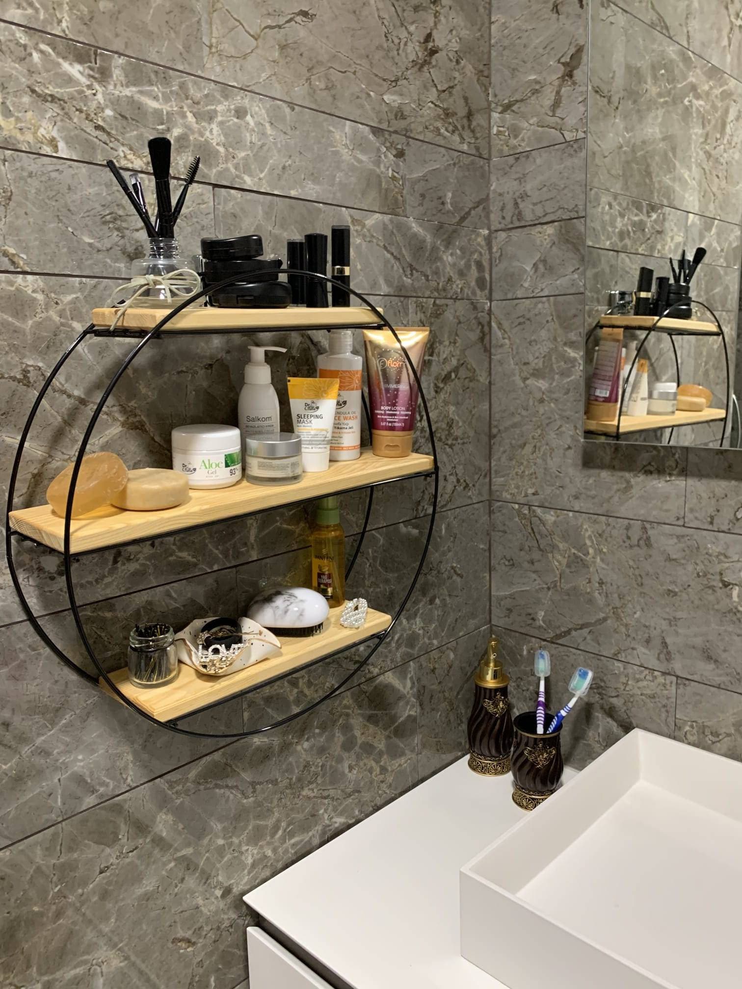 Mensola Da Bagno In Noce E Alluminio | 101,6 Cm Con Portasciugamani Integrato | Organizer Parete A Clip Rimovibile - 2