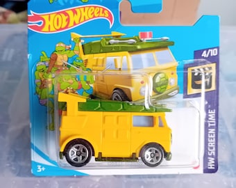 Hot Wheels Tartarugas Ninja - Carrinho de Festa - Cartela Curta - Novo - Verde
