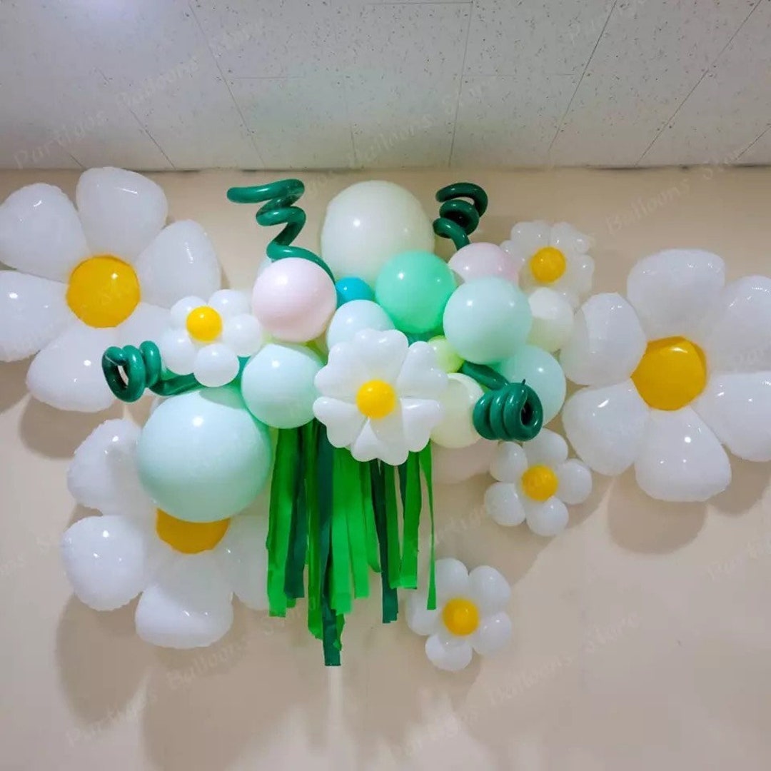 Giant Flower Balloon, Daisy Balloon, 28in, Flower Balloon, Flower Party Decorations, Flower