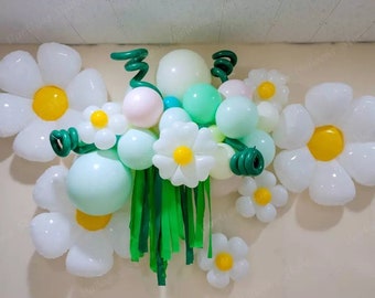 Giant Flower Balloon, Daisy Balloon, 28in, Flower Balloon, Flower Party Decorations, Flower Power, Flower Foil Balloon, White Flower Balloon