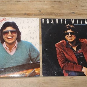 1980&#39;s Ronnie Milsap/ Keyed up and Out Where The Bright Lights Are Glowing/ RCA Vinyl Records AAL1-3932 and AHL1-4670