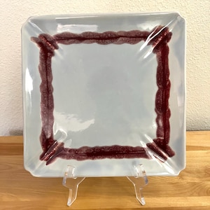 Guppy's California Dinner Plate