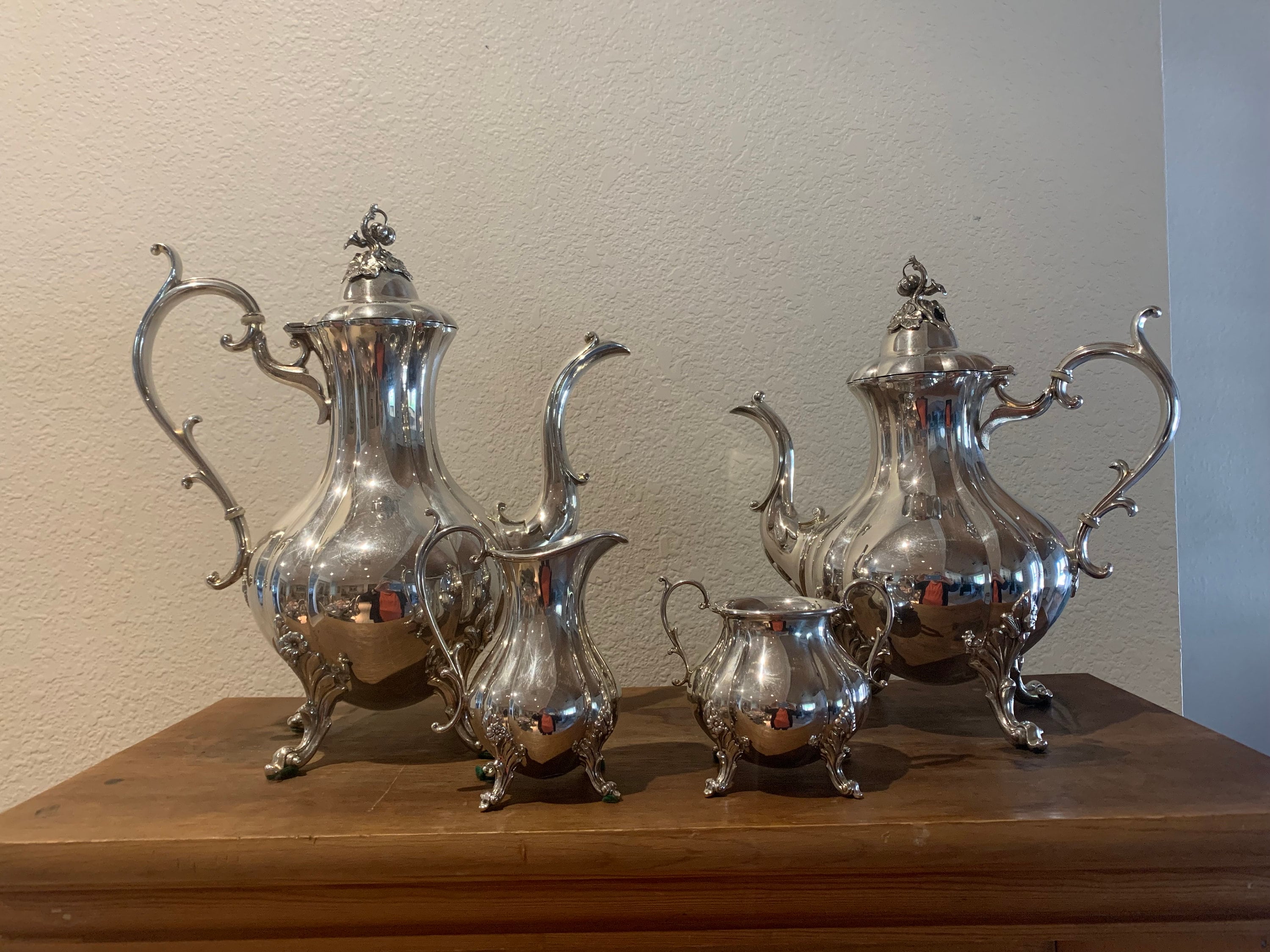 REED & BARTON 1795 Winthrop Silver Plate Tea & Coffee