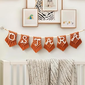 Banner de nombre de macramé personalizado - Decoración de pared para guardería - Decoración de baby shower de estilo rústico - Letras tejidas con el nombre del bebé - Regalo personalizado para recién nacidos
