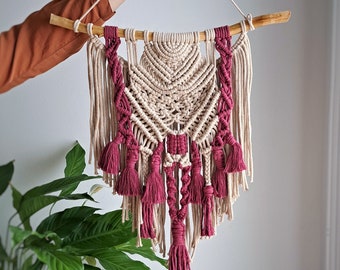Tapiz de pared de macramé: arte romántico para la pared