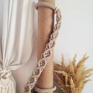 Yoga mat strap - CUSTOMIZE COLOURS -  comfortable to wear- gift for a yogi