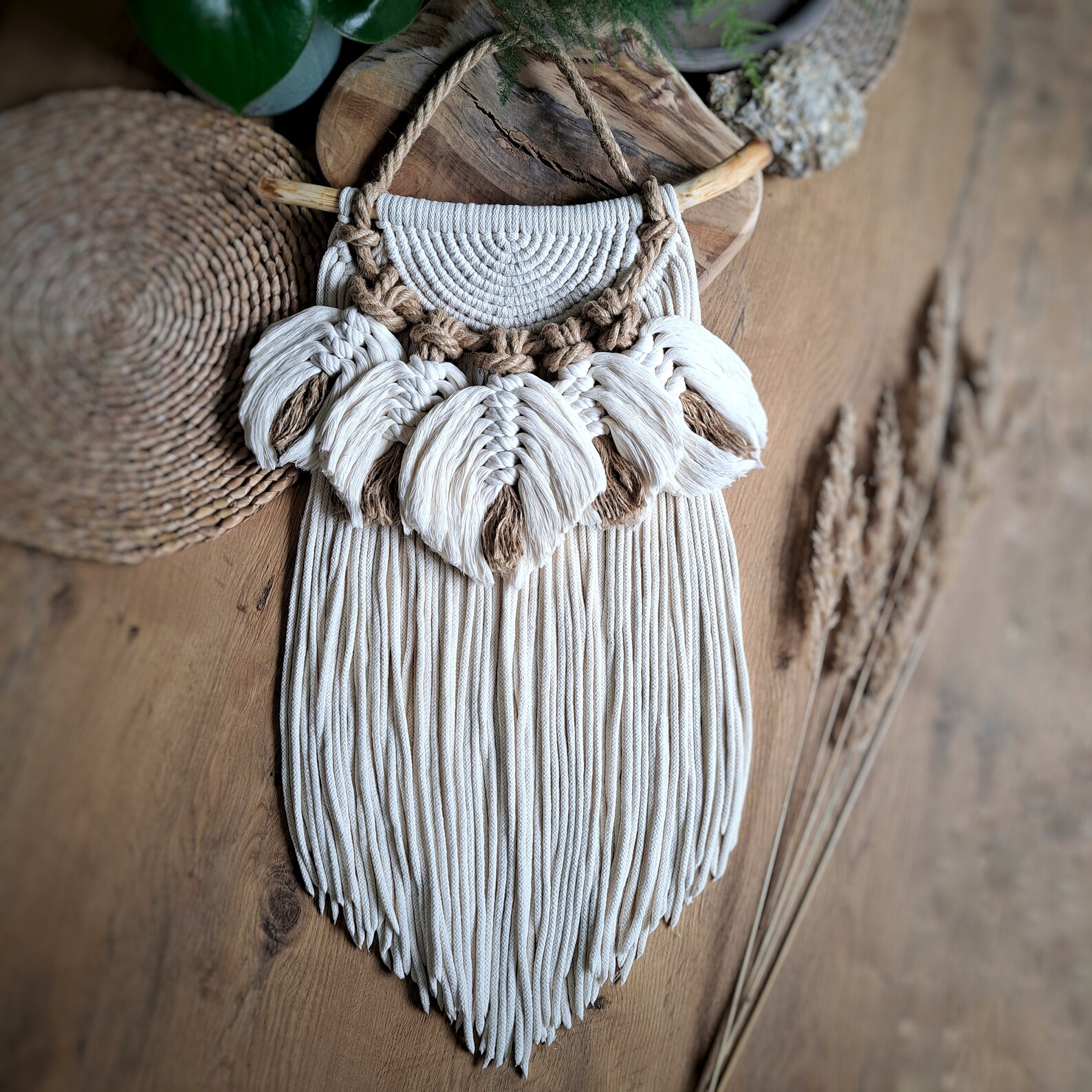 Macrame Wall Hanging With Leafs for Cozy Room Decor - Customize Colour ...