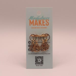 Paw Print Stitch Marker Set - Progress Keeper - Accessories and Gifts for Knitters and Crocheters - Knitting and Crochet Notions