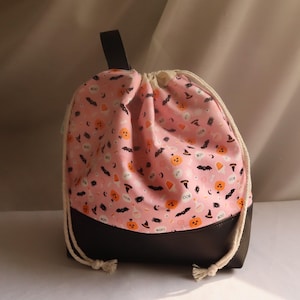 Drawstring Crochet Knitting Project Bag - Small/Medium/Large - Gifts for Knitters and Crocheters - Cute Halloween Print