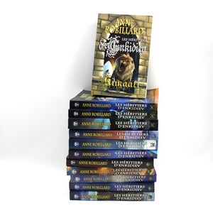 Lot 12 Book Books Anne Robillard - The Heirs of Enkidiev French