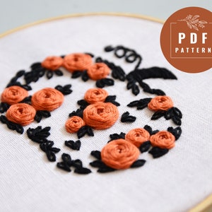 Embroidery Pattern PDF - Halloween Hand Embroidery Design - Easy Pumpkin Cross Stitch Kit - Botanical Embroidery Pattern - Halloween Pattern