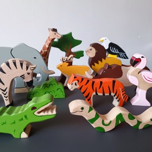 13 pcs Wooden Animals Toy Set, African Animal Figurine ,  Handmade Wooden Toys ,  Baby Toys , Waldorf Animals , Montessori Toys