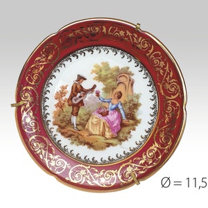 Vintage Limoges Porzellan Teller mit Fragonard Romantische Szene, Burgund & Gold