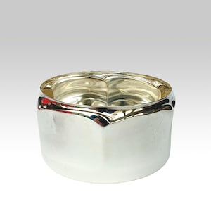 Large vintage silver plated Bottle Coaster with elegant design