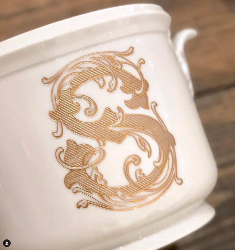 Hive Porcelain Cachepot - Thumbnail 2