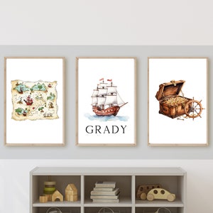 Décoration de chambre d'enfant ou de chambre sur le thème des pirates avec le NOM de l'enfant, oeuvre d'art murale, carte au trésor, bateau pirate, trésor, 11 x 14, lot de 3, cadre non inclus