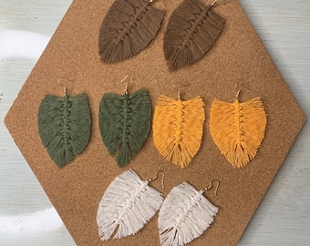 Macrame Feather/leaf Earrings