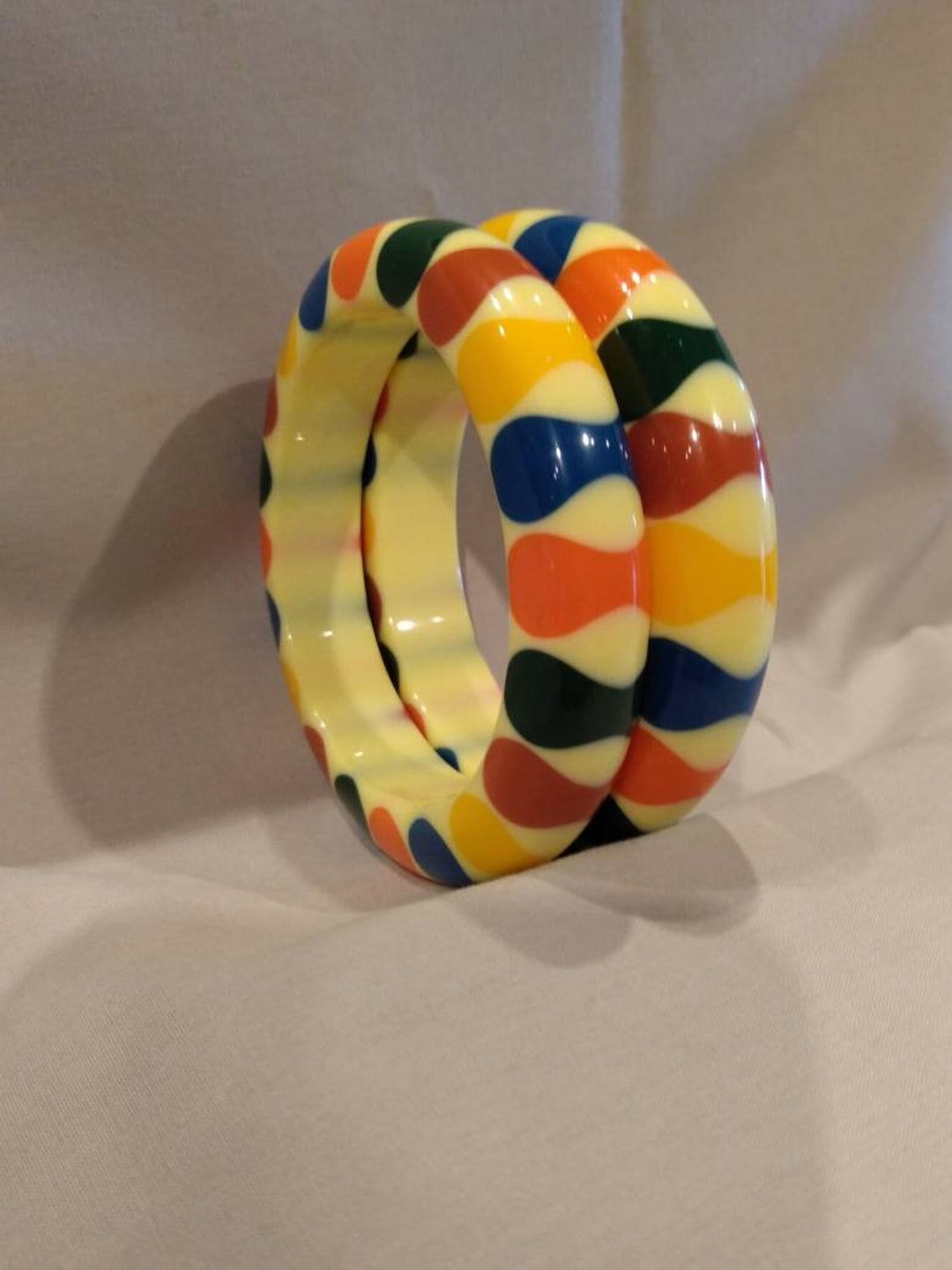 Cream Pair of Bakelite Style Bowtie Bangle Bracelets - Etsy