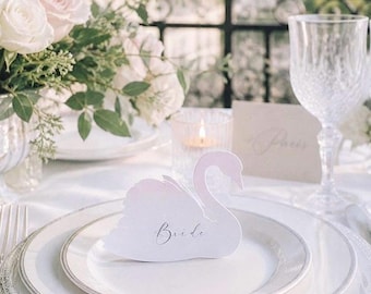 SWAN Wedding Place Cards, Free-Standing White Swan Personalised Placements, Vintage style calligraphy names Wedding Table Bridal Shower