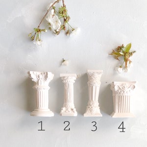 Colonne greche/romane antiche ~ Fotografia di matrimonio Flatlay Styling Props Scatola per anelli / Supporto per prodotti Statua bianca Scultura Modello Luce Atelier