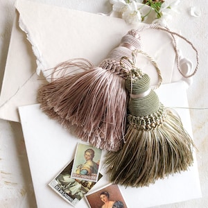 Nappa color tortora / verde antico ~ Kit di accessori per lo styling Flatlay per fotografia di matrimonio artistica, stile barocco vintage di Light Atelier